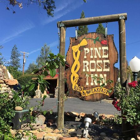 Pine Rose Inn Oakhurst Bagian luar foto